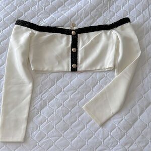 Meshki off shoulder long sleeve crop Top